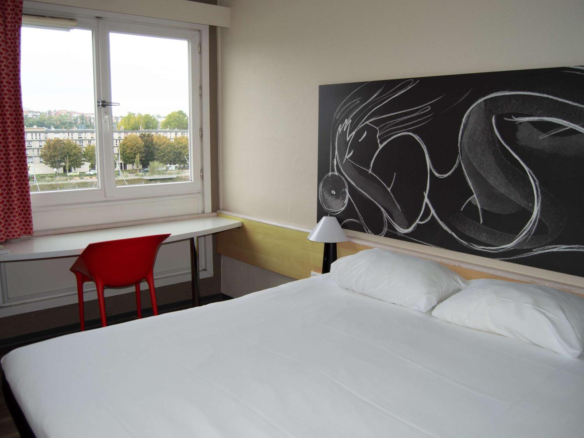 Ibis Boulogne Sur Mer Centre Les Ports Eksteriør billede